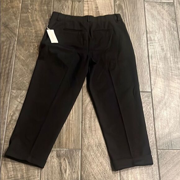 Ecru Brand Ankle Cropped pointe pull on performance pointe Pants - Black - Picture 2 of 6